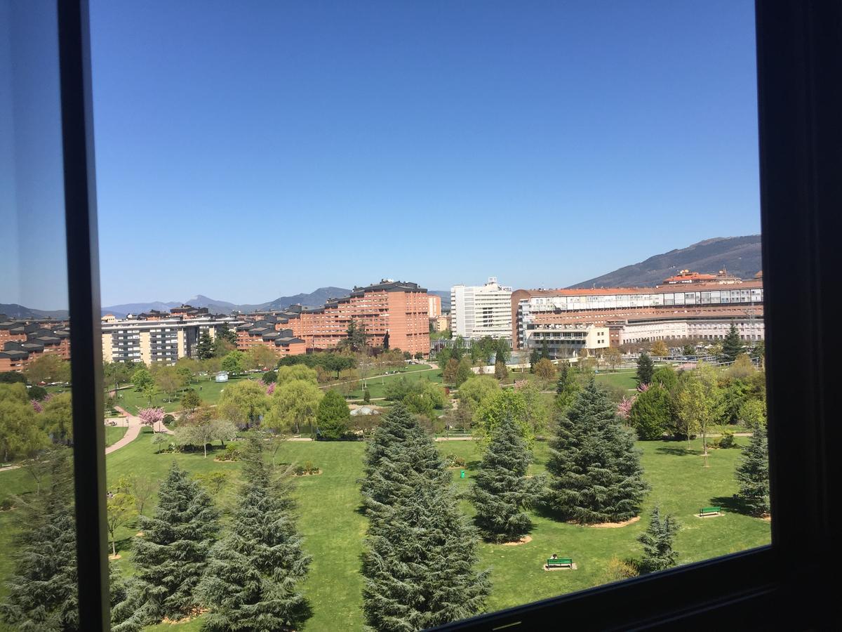 Pension Payvi Pamplona Buitenkant foto