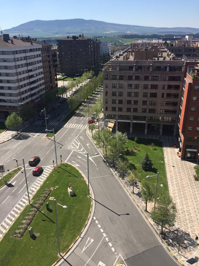 Pension Payvi Pamplona Buitenkant foto
