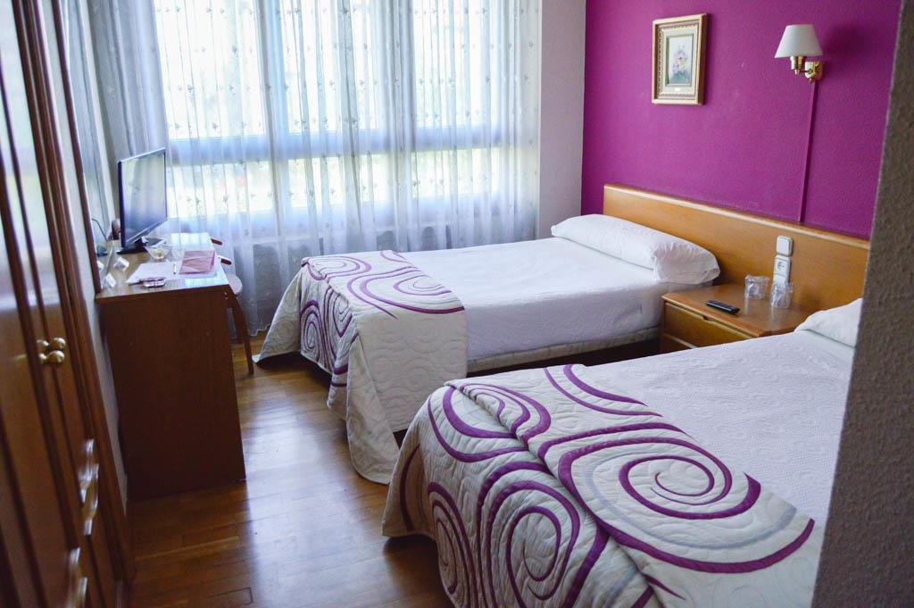 Pension Payvi Pamplona Buitenkant foto
